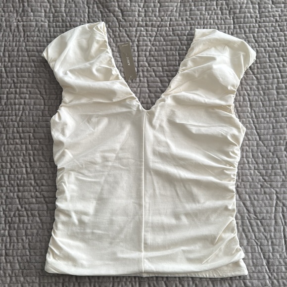 Ruched V-neck top - Picture 3 of 4